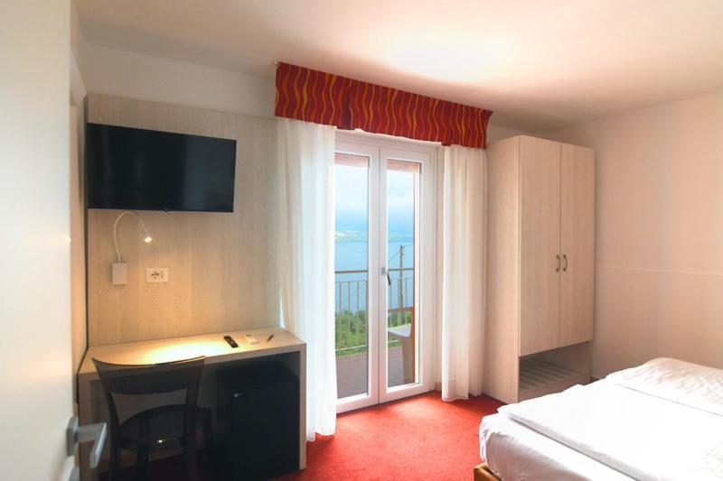Hotel Da Tino Malcesine Exterior photo